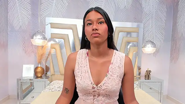 LIA SWAN  online show from 01/23/25, 03:48