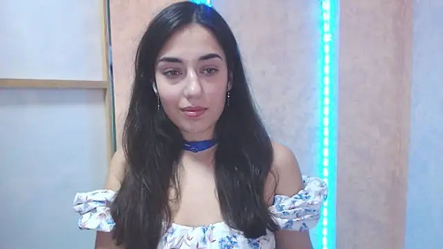 Snapshot of Lovelllyy chatting on 02/07/25, 11:23 Lovelllyy online show from 02/07/25, 11:23