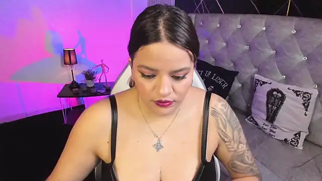 victoria  floyd online show from 02/07/26, 02:54