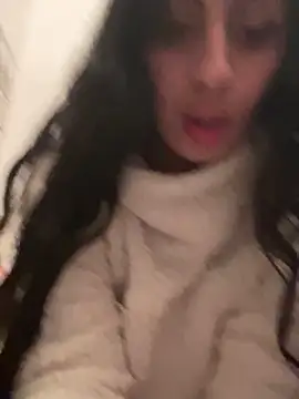 Snapshot of majdolin78 chatting on 02/28/25, 06:31 majdolin78 online show from 02/28/25, 06:31