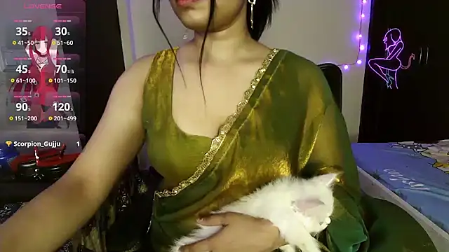 Snapshot of night_queen07 chatting on 11/13/25, 09:03 night queen07 online show from 11/13/25, 09:03