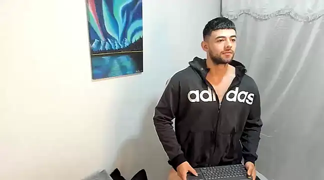 Snapshot of jackpit7 chatting on 02/05/25, 12:27 jackpit7 online show from 02/05/25, 12:27