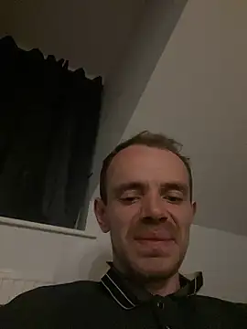 Snapshot of wyattstone chatting on 04/08/26, 08:31 wyattstone online show from 04/08/26, 08:31