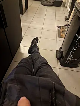 guilove5 online show from 01/26/25, 07:09