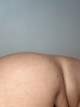 Snapshot of Fattypussyxx chatting on 03/17/26, 03:11 Fattypussyxx online show from 03/17/26, 03:11