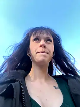 Ciara2004 online show from 11/07/25, 10:37