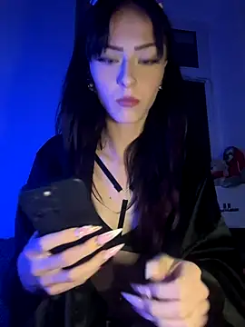 Ciara2004 online show from 11/15/25, 05:53