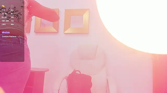 AnthonelaRusso  online show from 02/04/25, 03:33