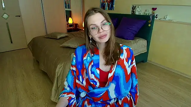 Snapshot of ReginaSparkle chatting on 03/12/25, 11:33 ReginaSparkle online show from 03/12/25, 11:33