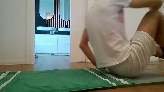 Snapshot of AvvocatoPorco chatting on 03/22/25, 09:45 AvvocatoPorco online show from 03/22/25, 09:45