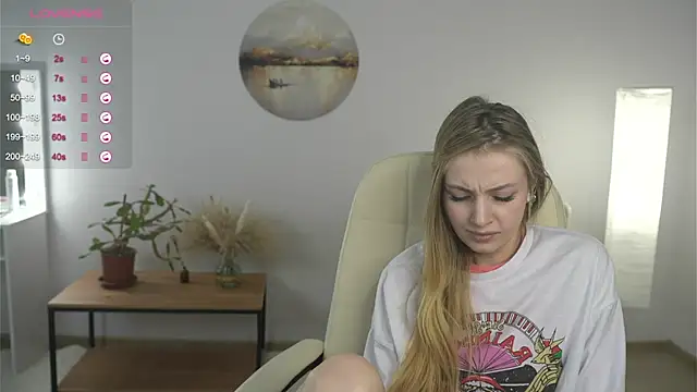 Snapshot of OdelinaEliot chatting on 02/16/25, 01:16 OdelinaEliot online show from 02/16/25, 01:16