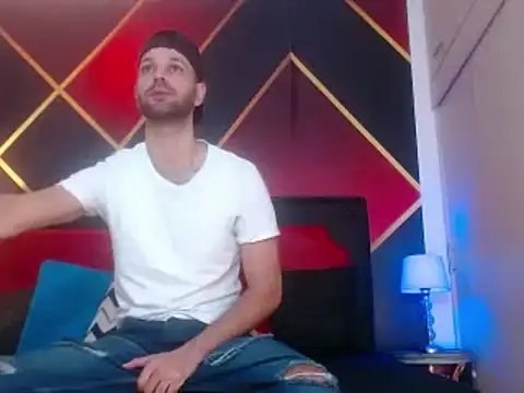 Cristian white online show from 02/14/25, 02:02