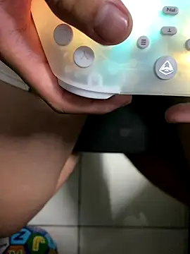 Snapshot of SievingPrep chatting on 11/16/25, 03:28 SievingPrep online show from 11/16/25, 03:28