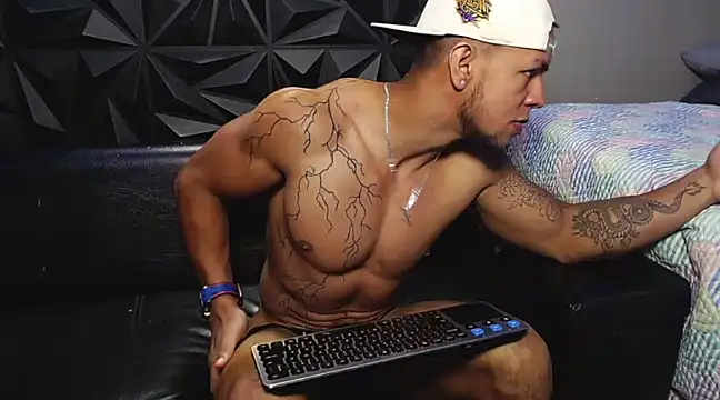 Jacob Beckett online show from 02/19/25, 11:04