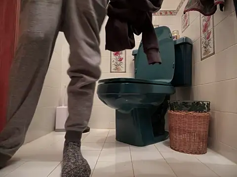 Snapshot of Prolapse_Pig chatting on 01/26/25, 10:13 Prolapse Pig online show from 01/26/25, 10:13