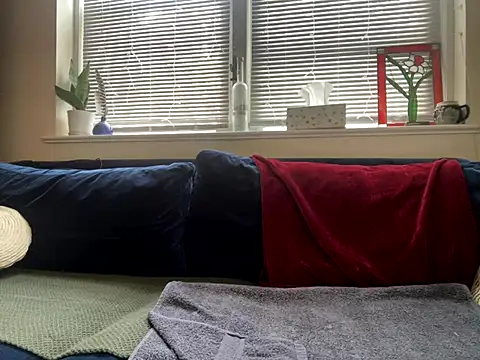 Snapshot of Prolapse_Pig chatting on 10/19/25, 04:40 Prolapse Pig online show from 10/19/25, 04:40