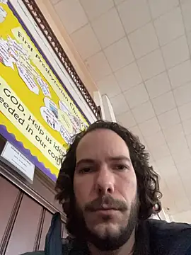 Prolapse Pig online show from 11/25/25, 06:19