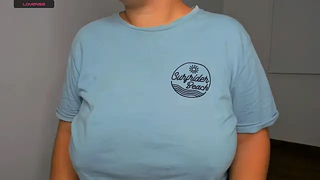 brithany olson25 online show from 03/12/25, 10:59