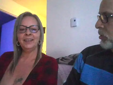 Snapshot of PapillonBleu71 chatting on 01/19/25, 12:06 PapillonBleu71 online show from 01/19/25, 12:06