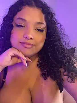 Snapshot of lexycast chatting on 03/06/25, 09:03 lexycast online show from 03/06/25, 09:03