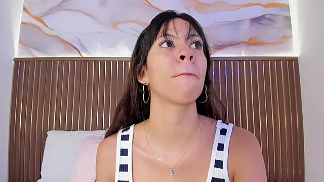 Snapshot of elevensky chatting on 12/01/25, 08:14 elevensky online show from 12/01/25, 08:14