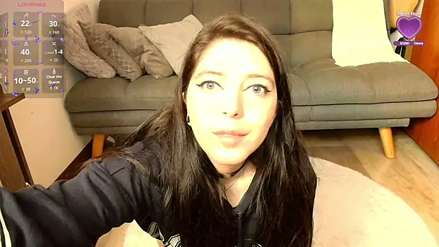 love sharol  online show from 07/07/26, 04:33