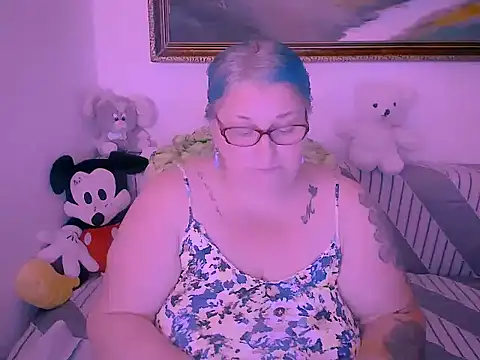 mayamayx online show from 11/07/25, 08:53