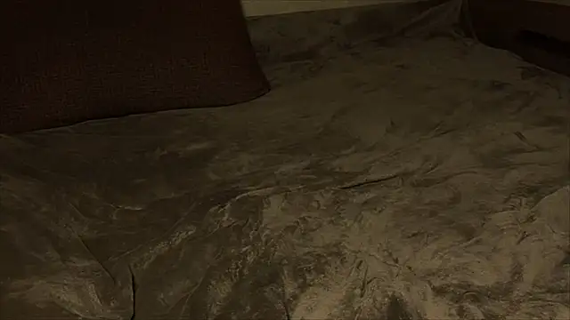 Snapshot of annylovely chatting on 02/02/25, 08:08 annylovely online show from 02/02/25, 08:08