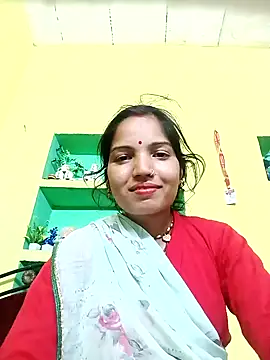 Snapshot of Bhuvi_Bedi chatting on 01/29/25, 11:09 Bhuvi Bedi online show from 01/29/25, 11:09