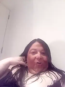 Snapshot of HotHornyEmmaX chatting on 02/05/25, 10:12 HotHornyEmmaX online show from 02/05/25, 10:12