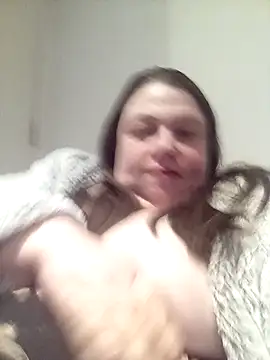 Snapshot of HotHornyEmmaX chatting on 03/18/25, 06:37 HotHornyEmmaX online show from 03/18/25, 06:37