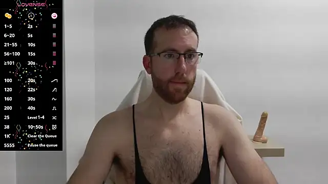 Snapshot of machohiberiko chatting on 02/13/25, 09:38 machohiberiko online show from 02/13/25, 09:38