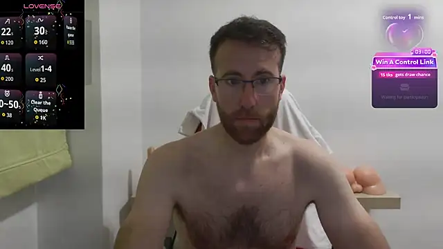 Snapshot of machohiberiko chatting on 03/11/26, 08:15 machohiberiko online show from 03/11/26, 08:15