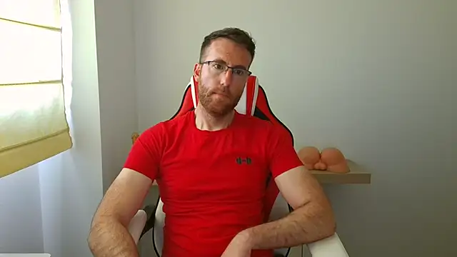 Snapshot of machohiberiko chatting on 04/16/26, 04:08 machohiberiko online show from 04/16/26, 04:08