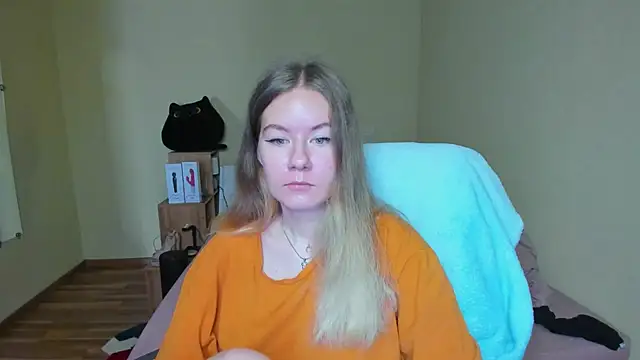 EmilyPaw online show from 03/13/25, 07:20