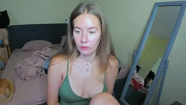 EmilyPaw online show from 09/16/25, 11:11