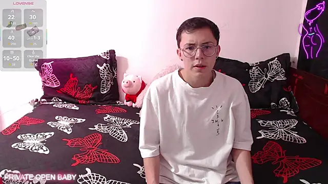 Tina 4 Charlie online show from 10/24/25, 11:50