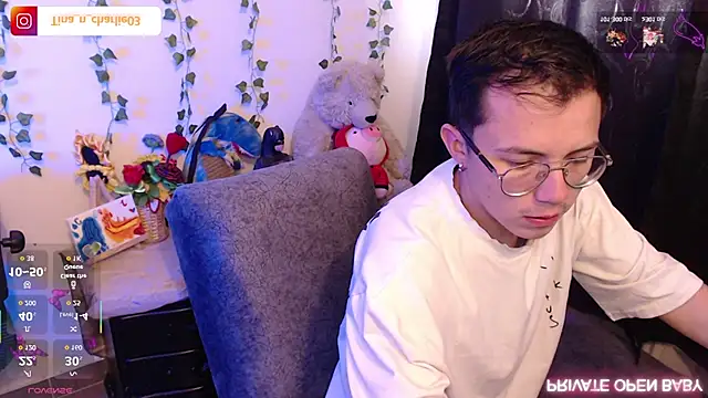 Tina 4 Charlie online show from 11/26/25, 12:28