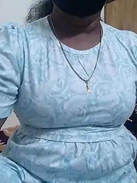 Snapshot of Tamil_Aathira chatting on 02/03/25, 05:56 Tamil Aathira online show from 02/03/25, 05:56