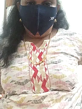 Snapshot of Tamil_Aathira chatting on 02/13/25, 08:03 Tamil Aathira online show from 02/13/25, 08:03