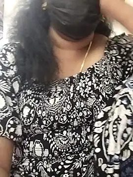 Snapshot of Tamil_Aathira chatting on 03/08/25, 08:00 Tamil Aathira online show from 03/08/25, 08:00