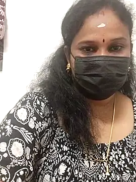 Snapshot of Tamil_Aathira chatting on 03/08/25, 01:14 Tamil Aathira online show from 03/08/25, 01:14