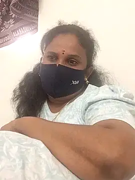 Snapshot of Tamil_Aathira chatting on 03/16/25, 11:49 Tamil Aathira online show from 03/16/25, 11:49