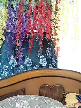 Snapshot of Tamil_Aathira chatting on 09/11/25, 04:29 Tamil Aathira online show from 09/11/25, 04:29