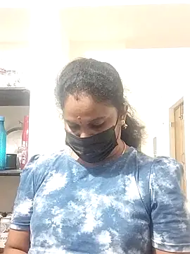 Snapshot of Tamil_Aathira chatting on 09/19/25, 12:28 Tamil Aathira online show from 09/19/25, 12:28