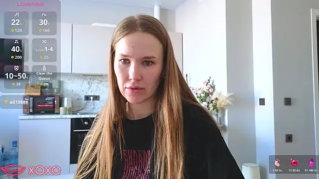 Snapshot of DianaShermy chatting on 01/14/26, 07:58 DianaShermy online show from 01/14/26, 07:58