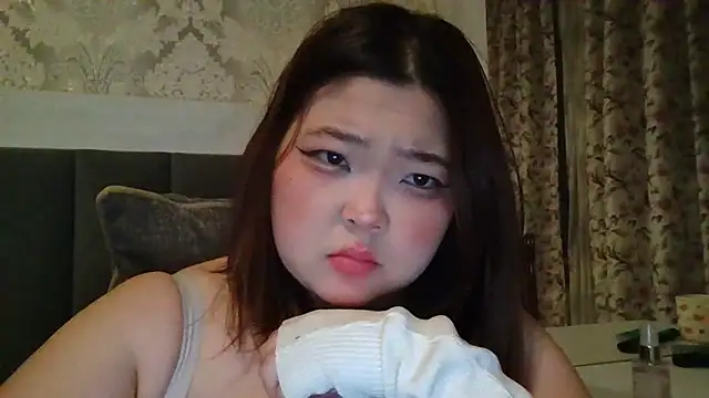 Snapshot of elysiann3 chatting on 02/24/25, 06:15 elysiann3 online show from 02/24/25, 06:15