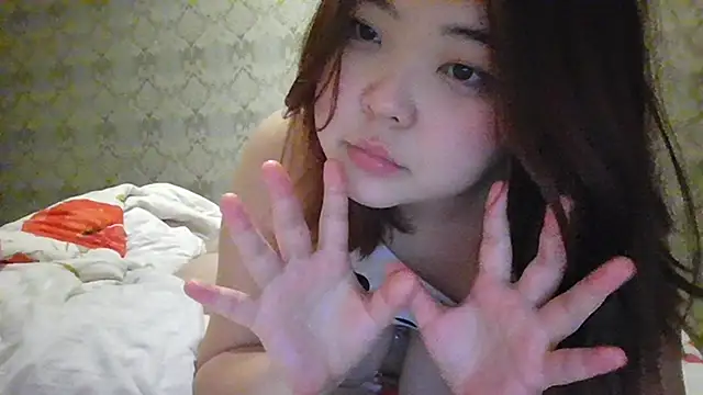 Snapshot of elysiann3 chatting on 03/19/25, 09:27 elysiann3 online show from 03/19/25, 09:27