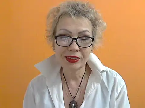 NessyJenixs online show from 02/25/25, 07:58