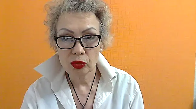 NessyJenixs online show from 03/17/25, 07:26